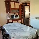 βίλα για μεγάλες παρέες και οικογένειες Parakopí