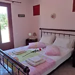βίλα για μεγάλες παρέες και οικογένειες *