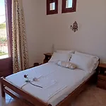 Villa βίλα για μεγάλες παρέες και οικογένειες *