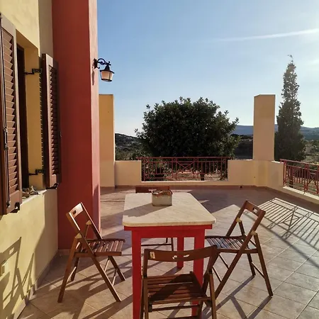 Villa βίλα για μεγάλες παρέες και οικογένειες